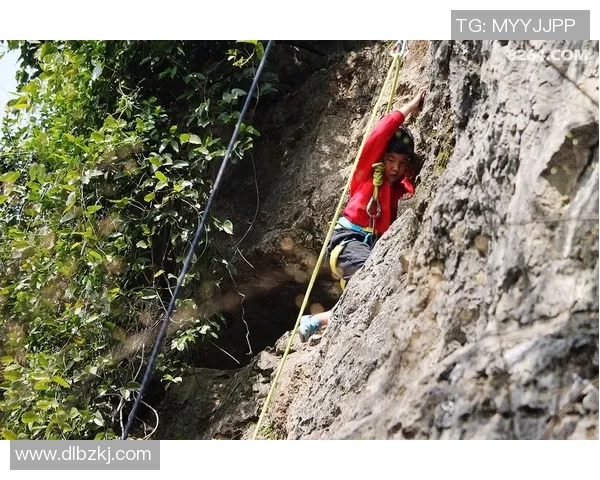 杭州攀岩队与成都攀岩队技术对比赛后复盘分析与总结